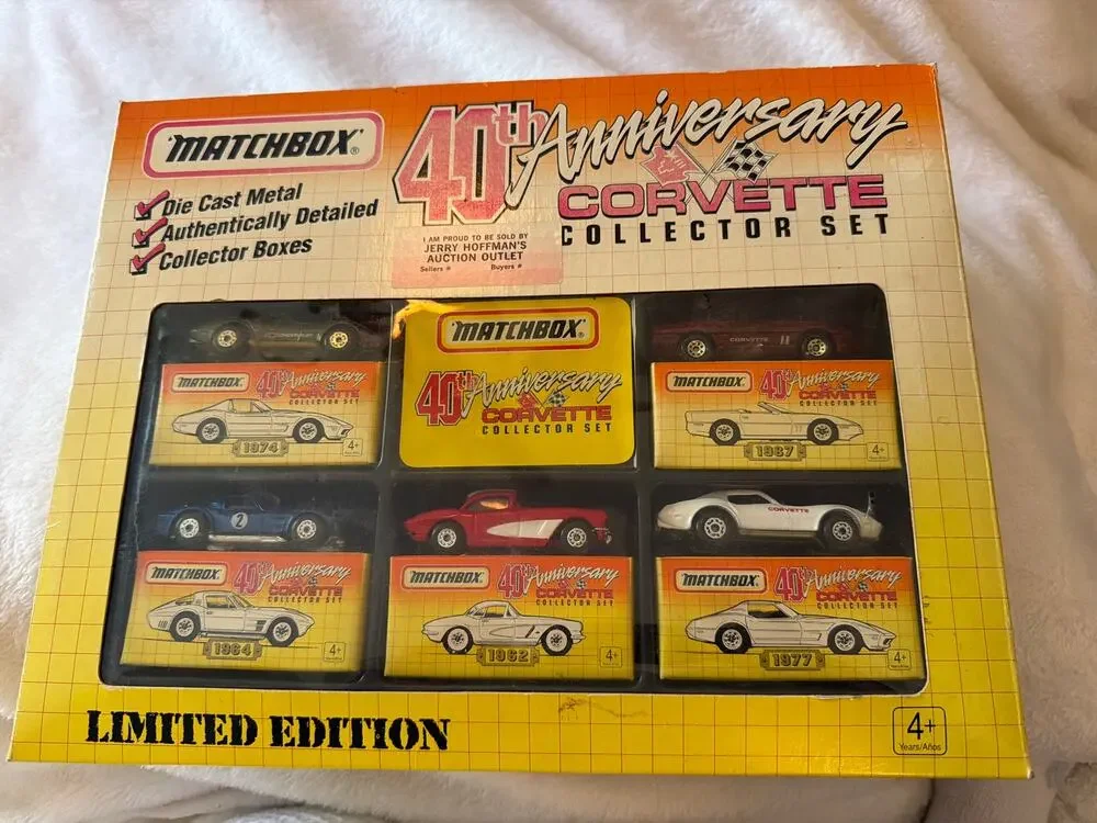 Matchbox 40th Anniversary Corvette Collector Set 5 Diecast Cars Limited Edition